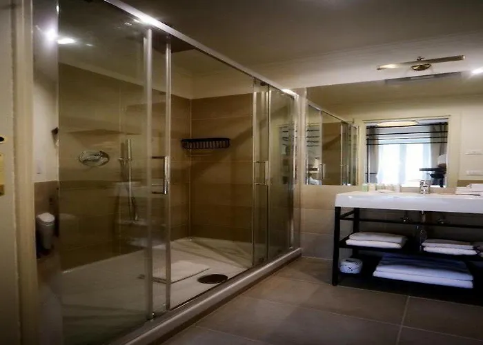 Relais Luxury Corso Maison d'hôtes 4*