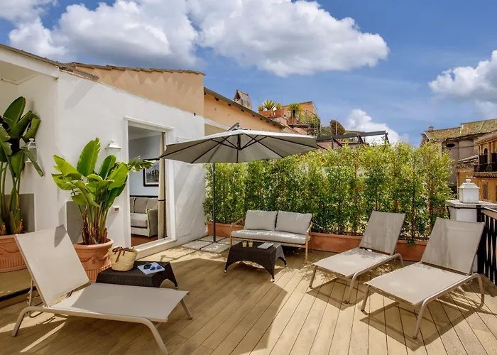 Πανσιόν Relais Luxury Corso 4*
